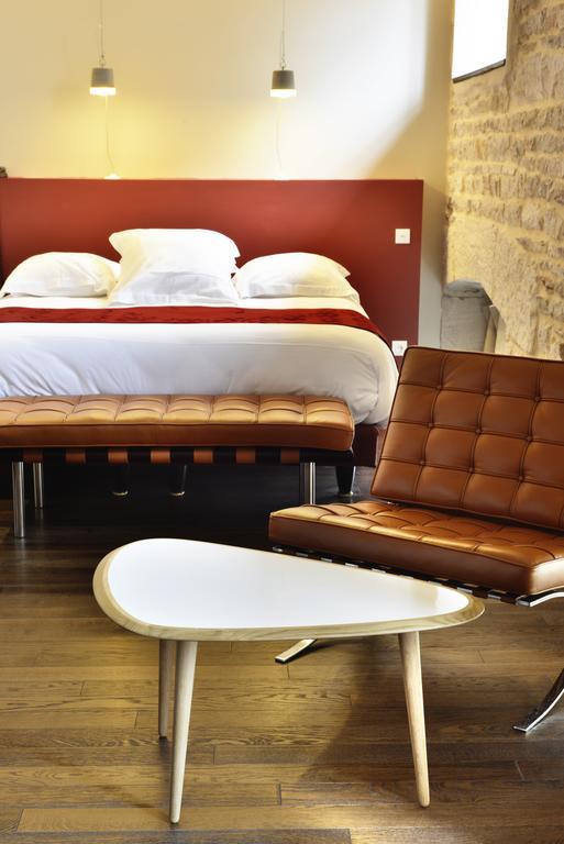 Aux Terrasses Hotel Tournus Room photo